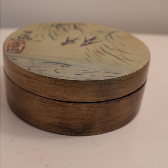 Coasters vintage Asian Round Decorative Box with Bird Design and coasters inside - Picture 2 of 5